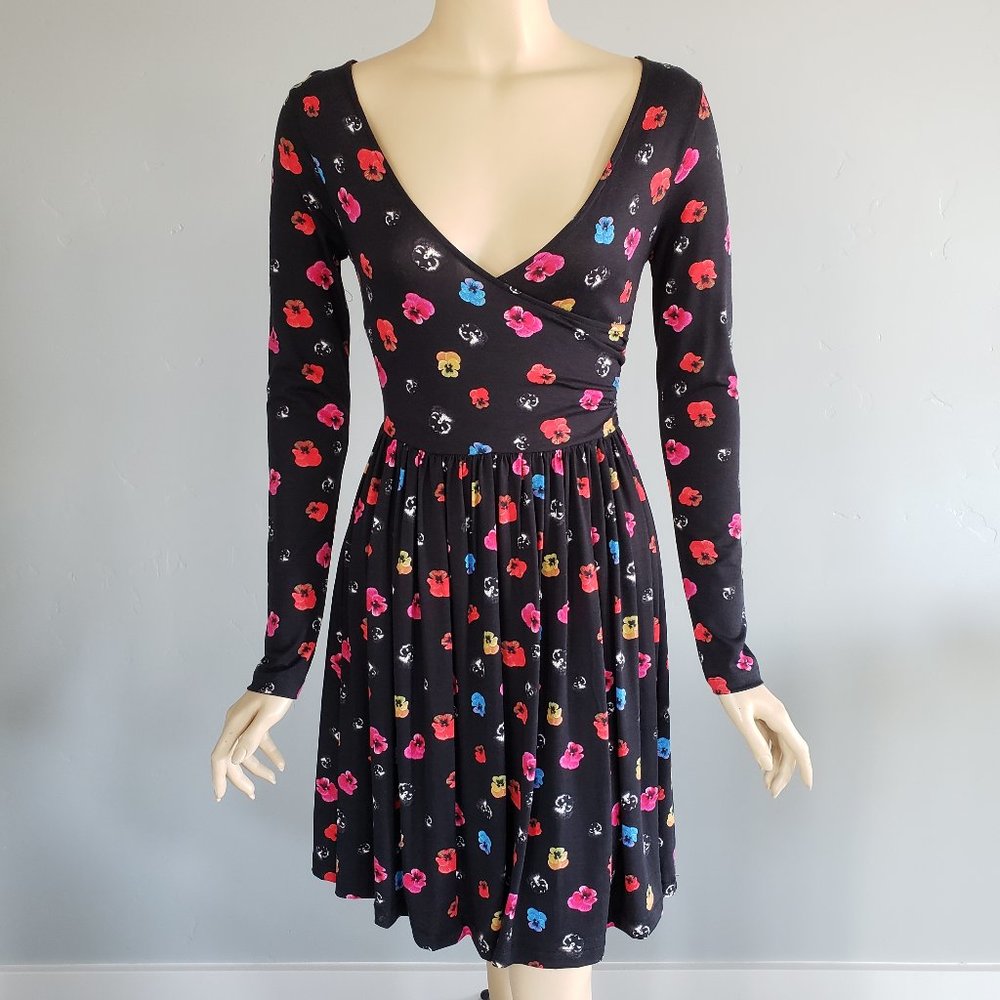 ASOS Fit & Flare Multi Color Floral Long Sleeve Skater Dress Size 4 Small NWT